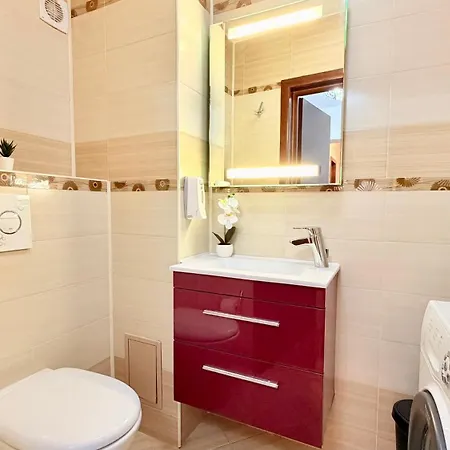 Bright 2br In - Near Unirii Blvd *