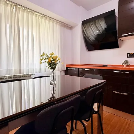 Bright 2br In - Near Unirii Blvd 公寓